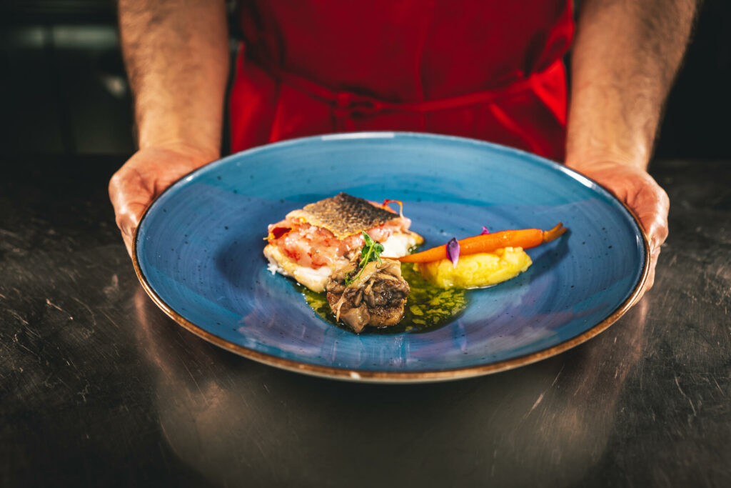 P1030667 Restaurant svg+xml;charset=utf